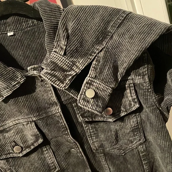 ☮️ Corduroy Jacket - Picture 3 of 7